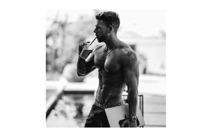 Anthony Varrecchia – Celebsgraphy