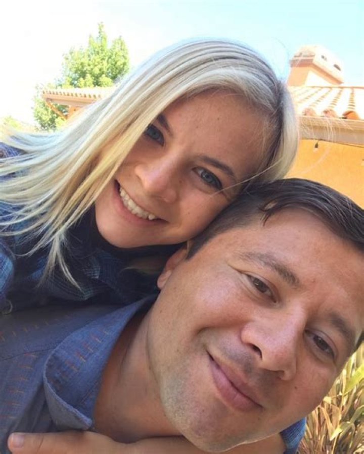Cassie Hollister Age - Bio, Wiki, Height, Net Worth, Relationship (2023)