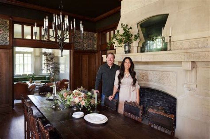 Chip and Joanna Gaines’ Magnolia House Is on Sale! The Price will Shock You!