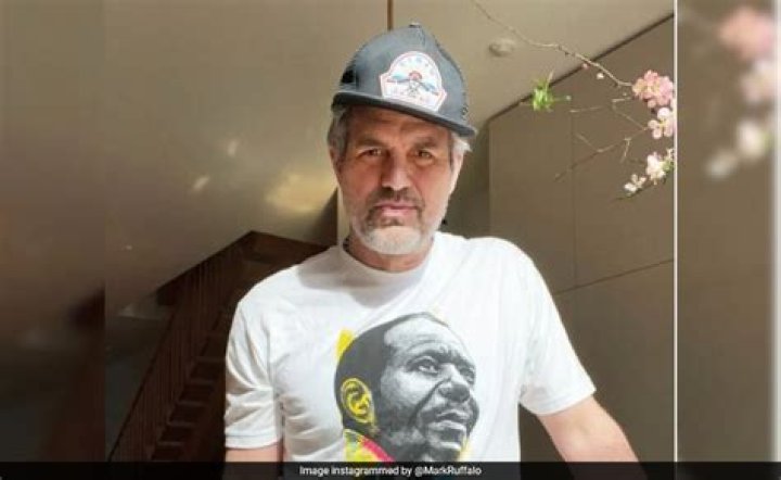 Does Mark Ruffalo have a disease? - Celebrity.tn