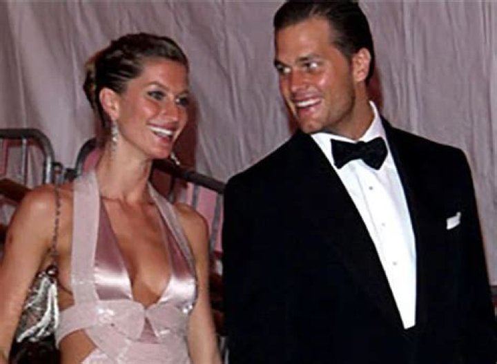 Eric Brady and Suzy Kolber Married? Her Net Worth, Height, and Gay Rumors 2022