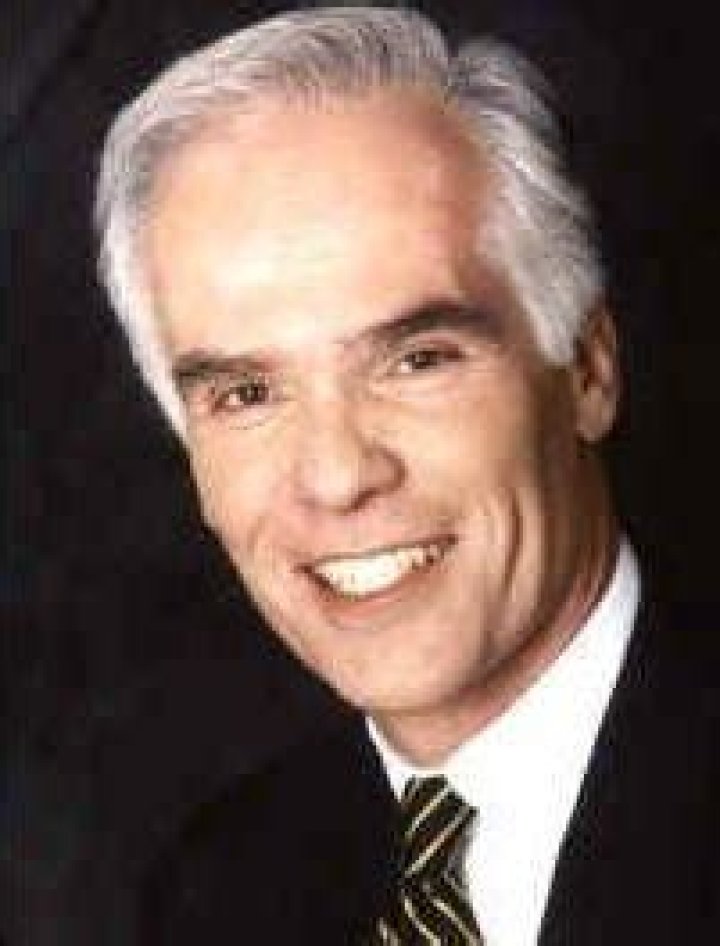 Gil Garcetti (Lawyer) - Age, Birthday, Bio, Facts, Family, Net Worth, Height & More