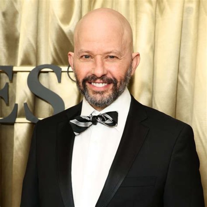 How Much Is Jon Cryer worth? (Celebrity Exclusive)