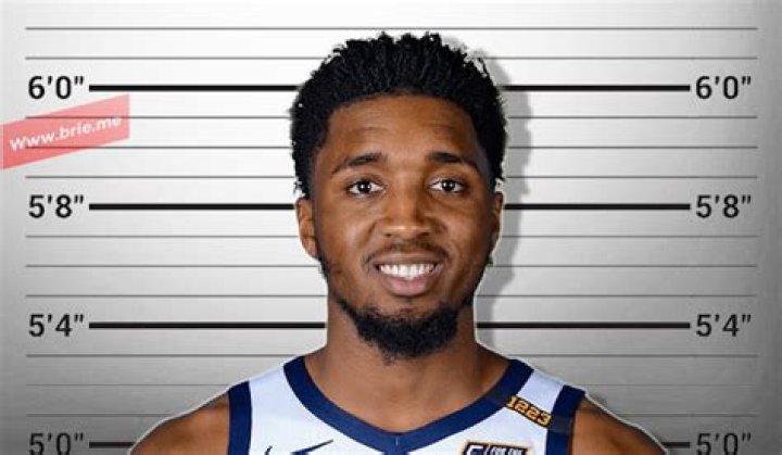 How tall is Donovan Mitchell
