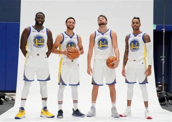 How tall is Draymond Green