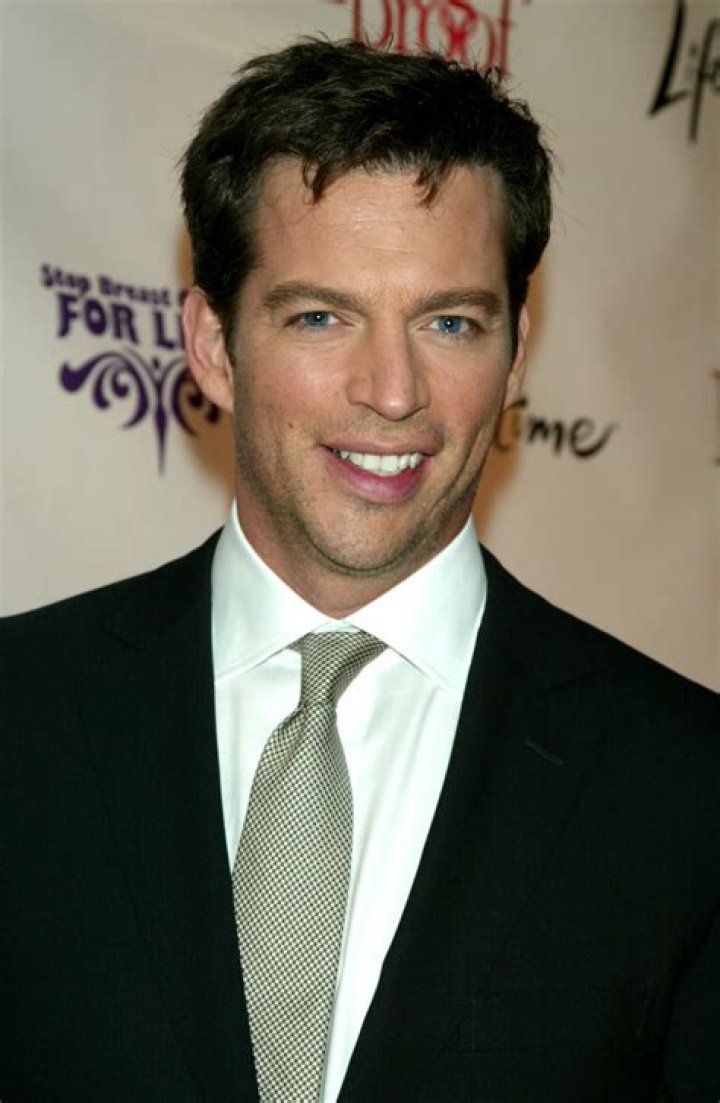 How tall is Harry Connick Jr