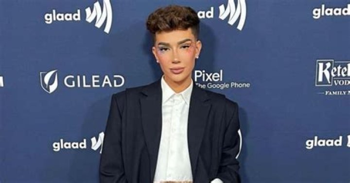 How tall is James Charles