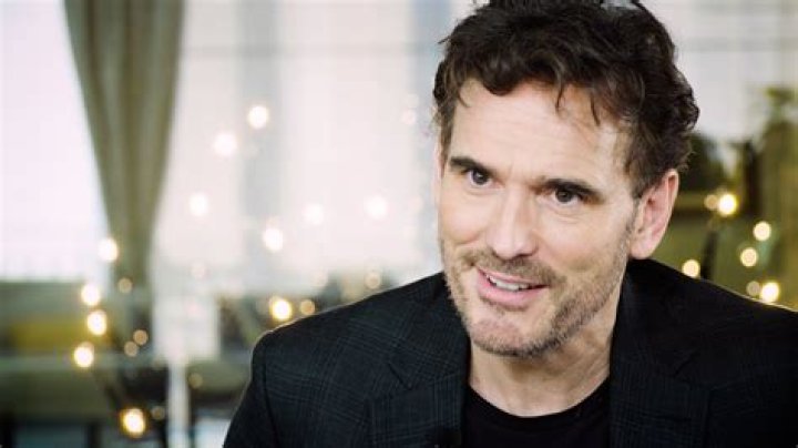 How tall is Matt Dillon