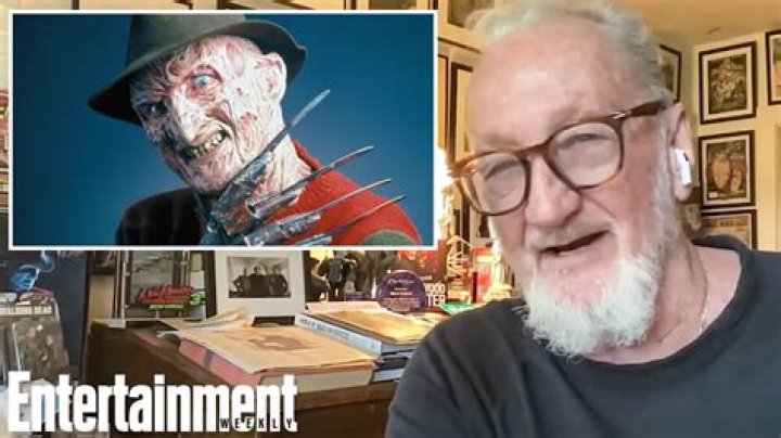 How tall is Robert Englund