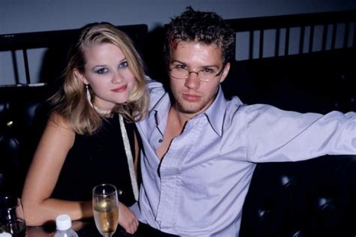 How tall is Ryan Phillippe