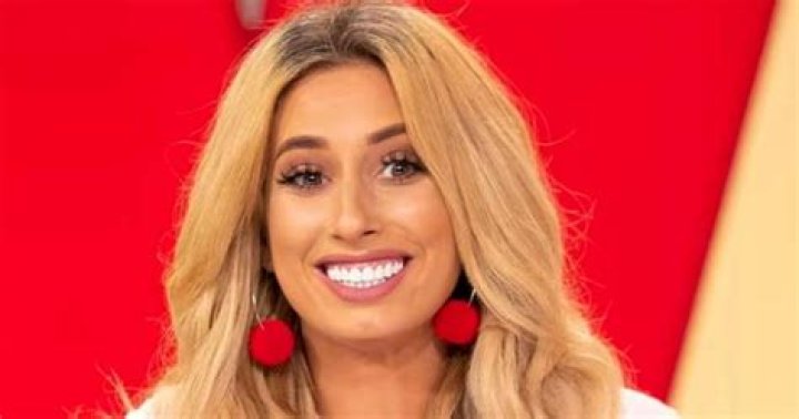 How tall is Stacey Solomon