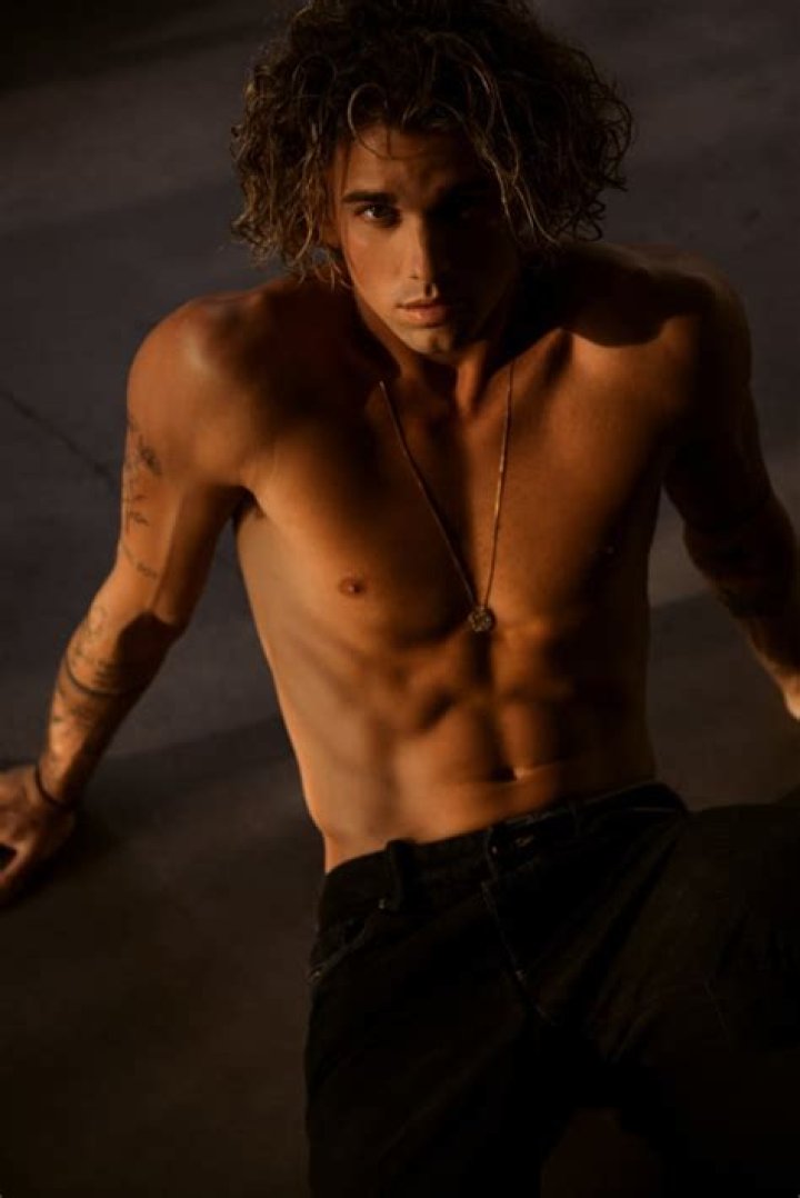 Jay Alvarrez – Celebsgraphy