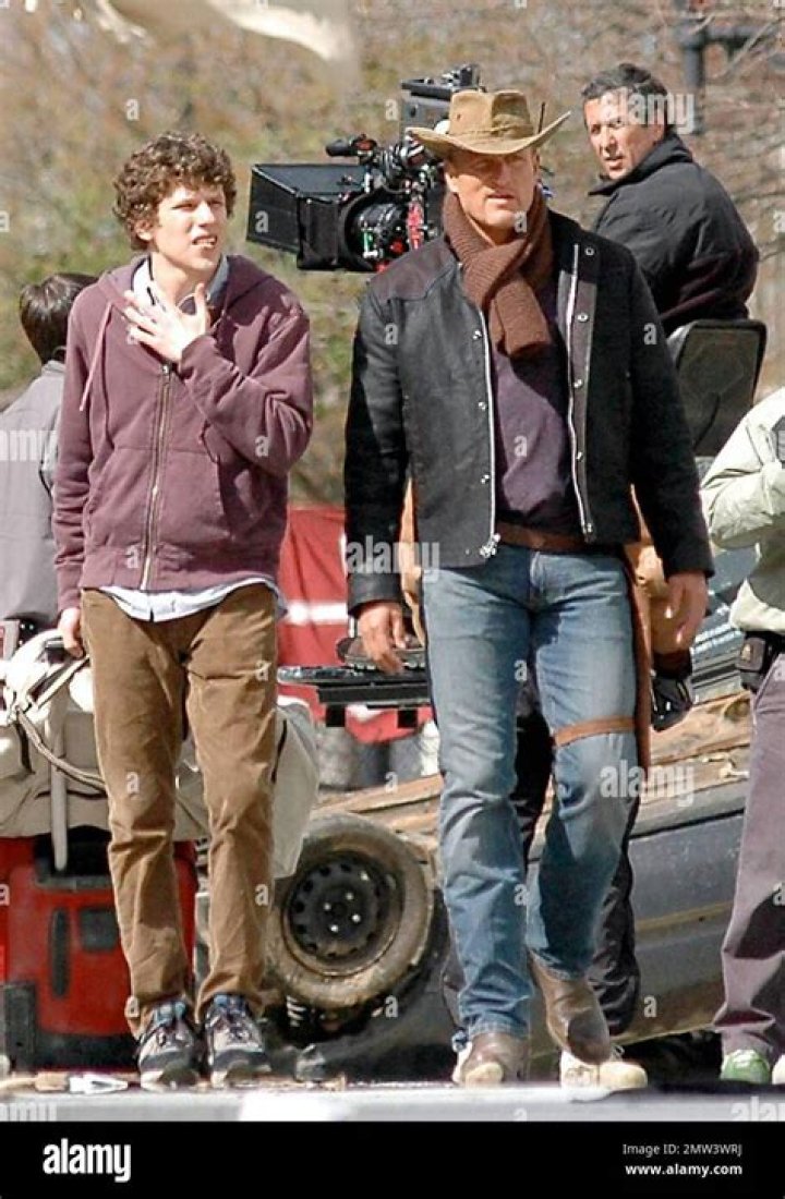 Jesse Eisenberg – Celebsgraphy