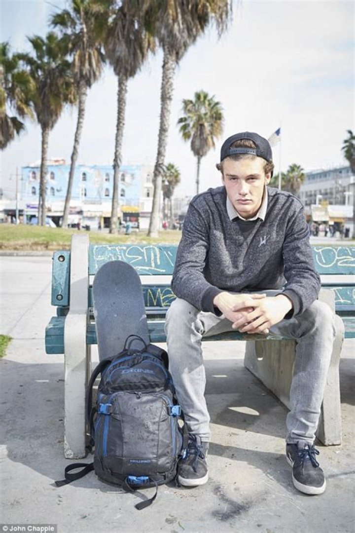 John Economou (Model) - Age, Birthday, Bio, Facts, Family, Net Worth, Height & More