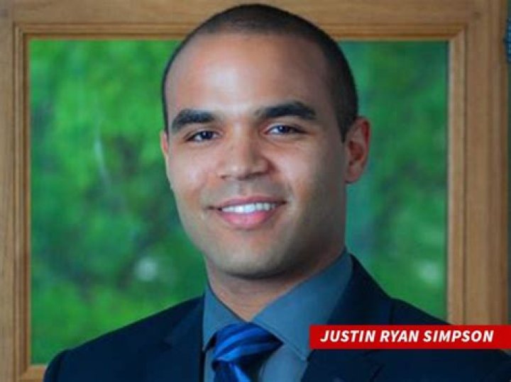 Justin Ryan Simpson – Celebsgraphy