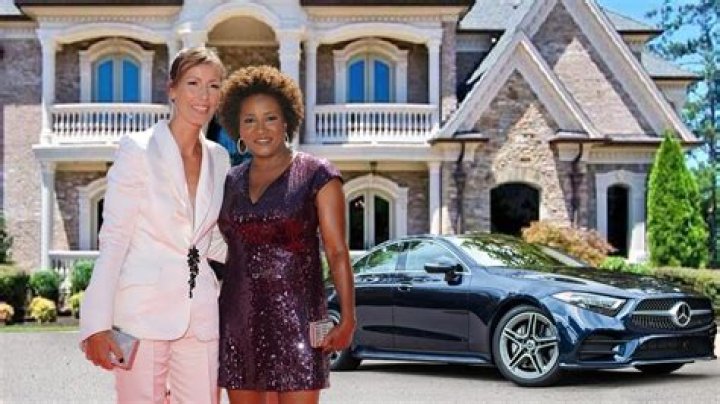 Lesbian Wanda Sykes Wife Alex Sykes Kids, Happily Married 2022