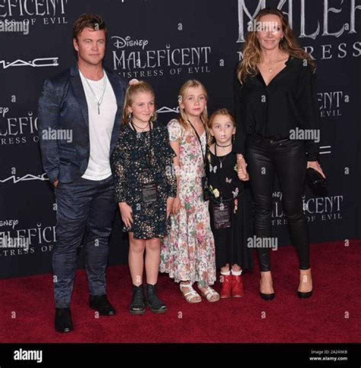 Luke Hemsworth Biography, Age, Height, Wife, Net Worth, Family