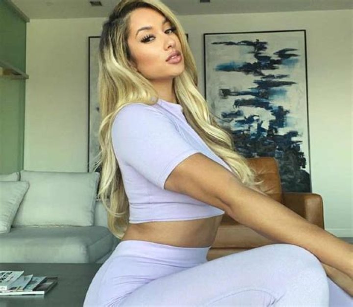 Nikki Blades Age and Wiki-Bio