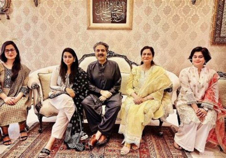 Sal Stowers Biography, Age, Height, Husband, Net Worth, Family