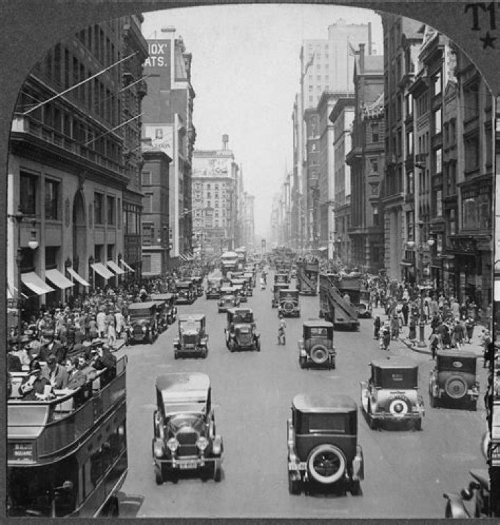 See What 1920s New York Was Like In This Roaring Photographic Tour