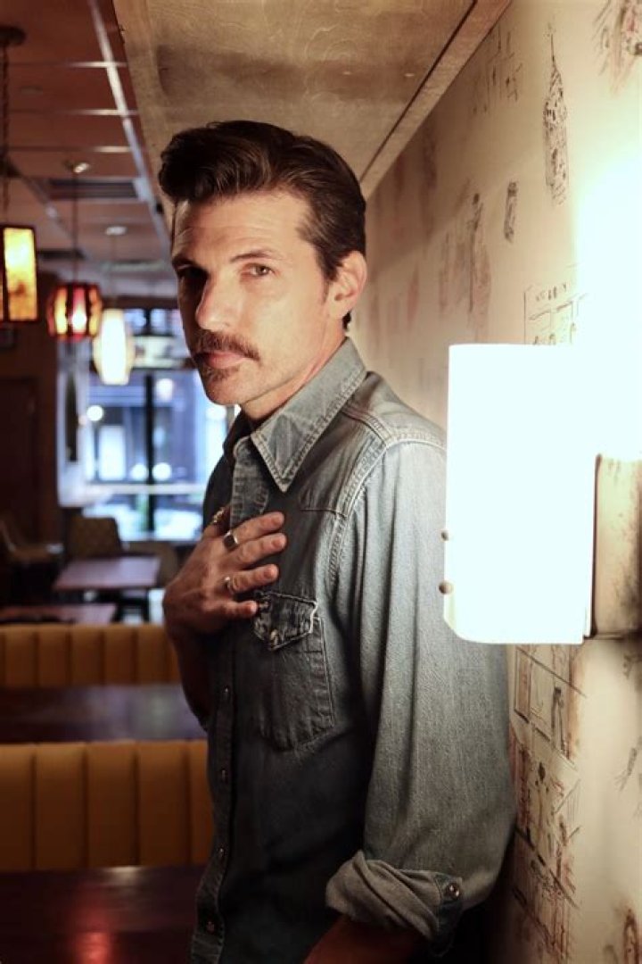 Seth Avett – Celebsgraphy