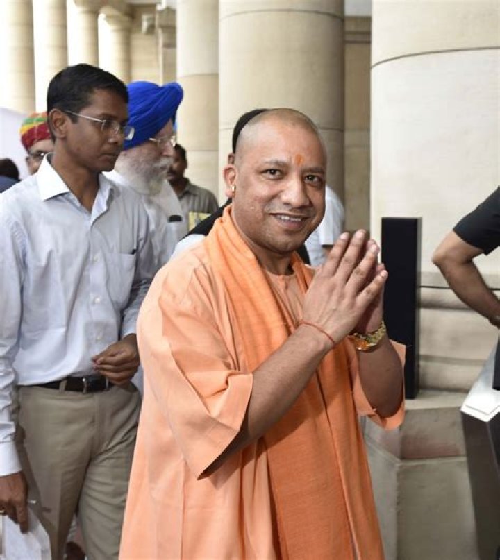 Yogi Adityanath Biography, Age, Height, Wife, Net Worth, Family